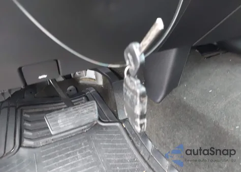 2016 Chevrolet Silverado 1500 1Lt z USA, uszkodzony, nr VIN 3GCPCREC7GG185036